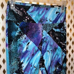 Stretchy leggings blue fishnet electric purple size S